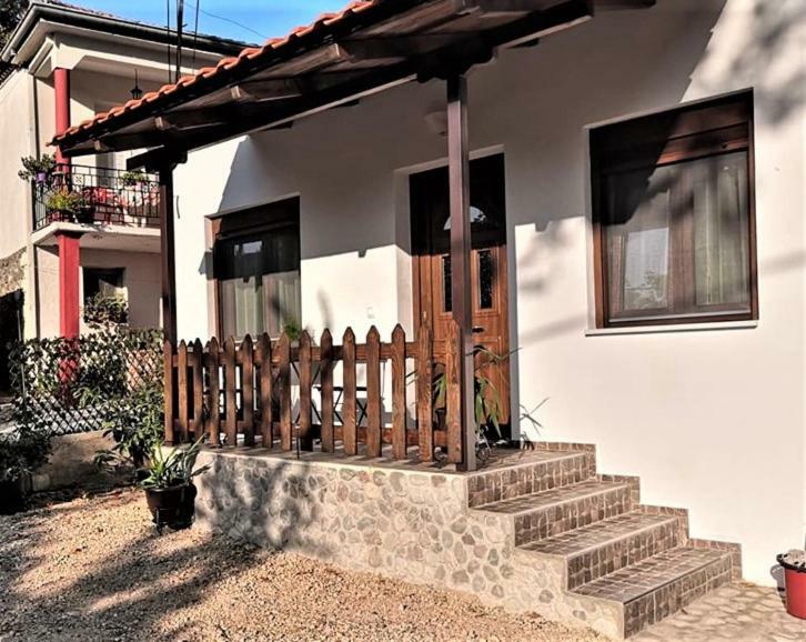 The Little Gem Under The Rocks Apartment Kastraki  Exterior photo
